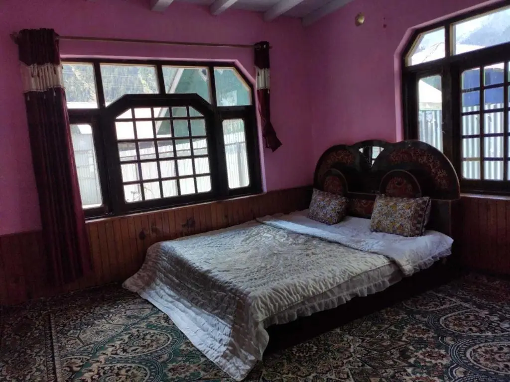 Катра: POP 92555 Loan Homestay