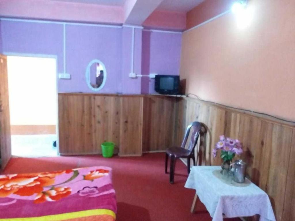 Калимпонг: POP 89103 Orange Tulip Homestay