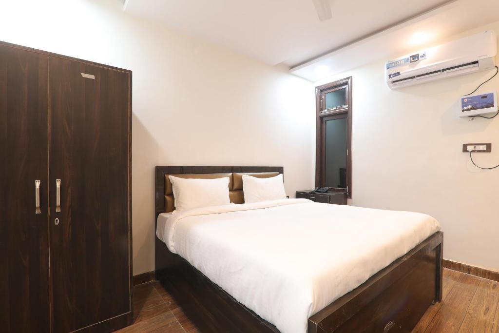 Канпур: Capital O 85681 Hotel Shree