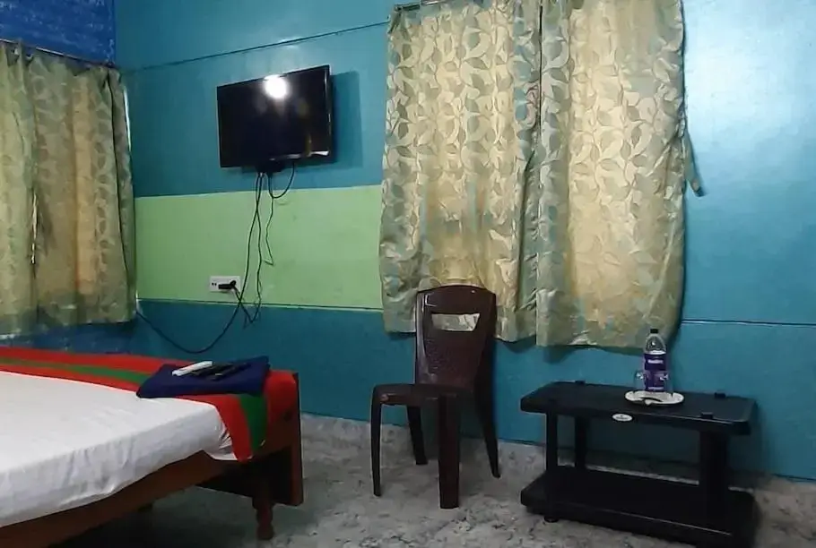 Колката: Oyo Home 90068 Amrabati Guest Rooms