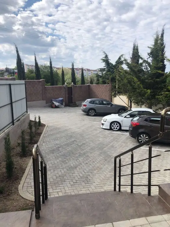 Севастополь: Апартаменты Бермудас