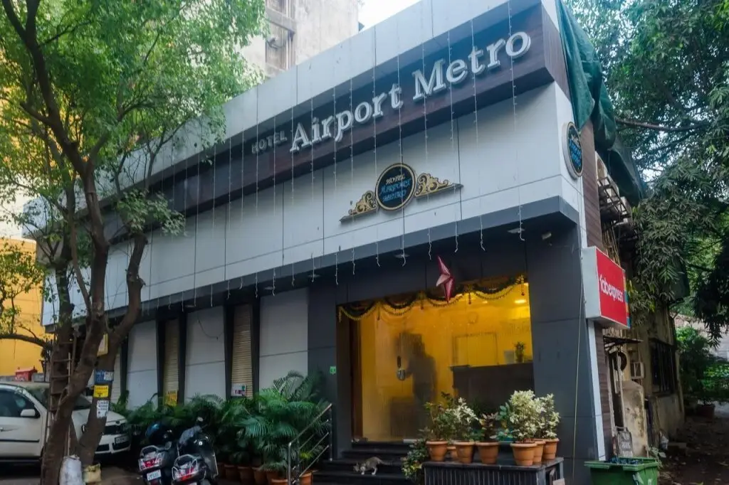 Hotel Airport Metro — фото 1