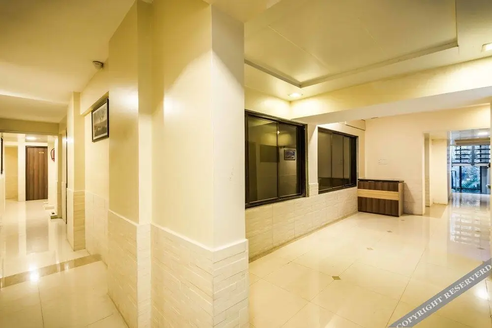 Мумбаи: Lake Bloom Residency Powai
