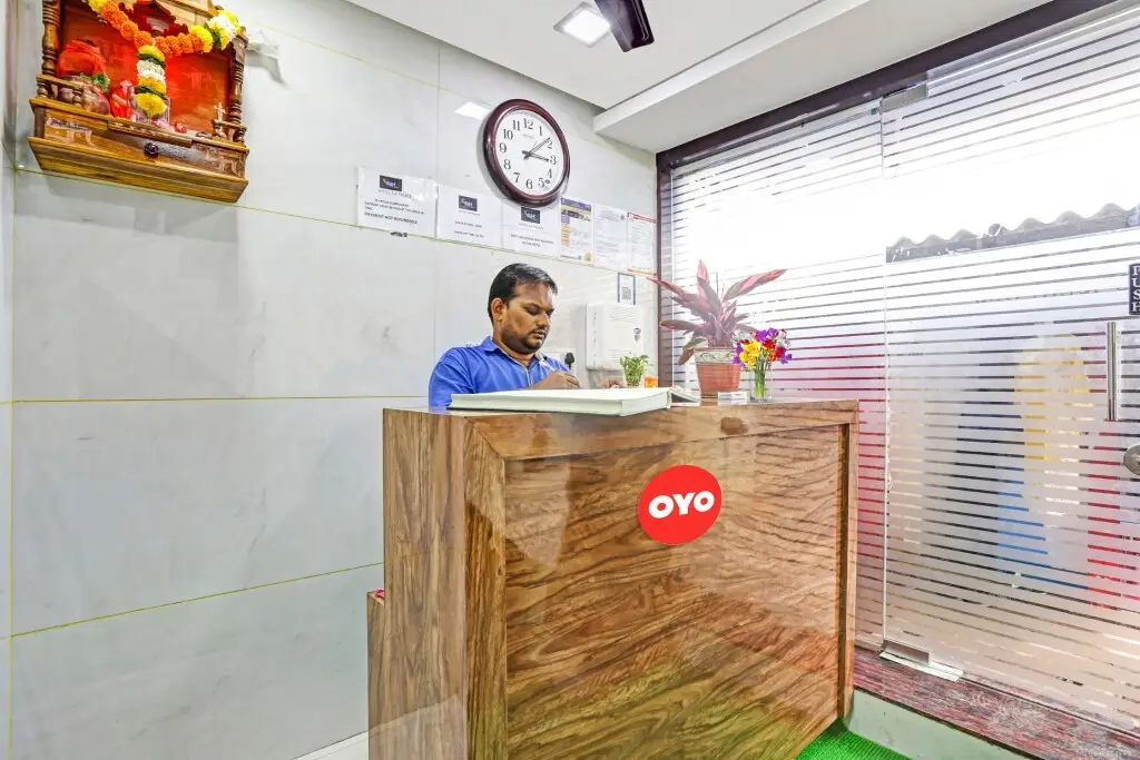 Мумбаи: Oyo 92129 Hotel S K Palace