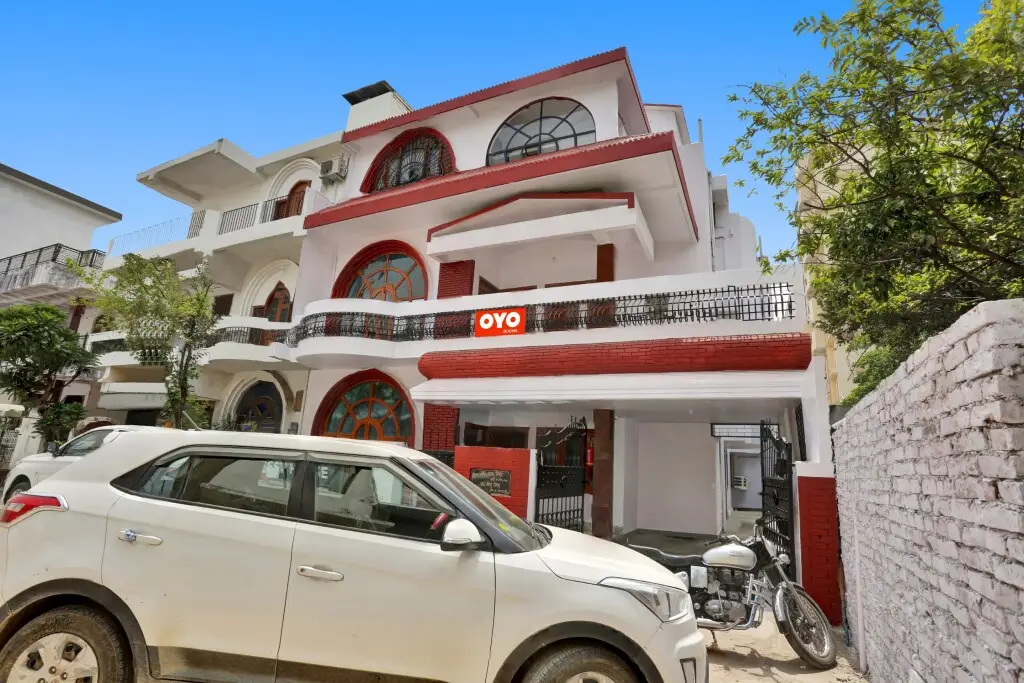 OYO Flagship 90635 Diamond Guest House — фото 1