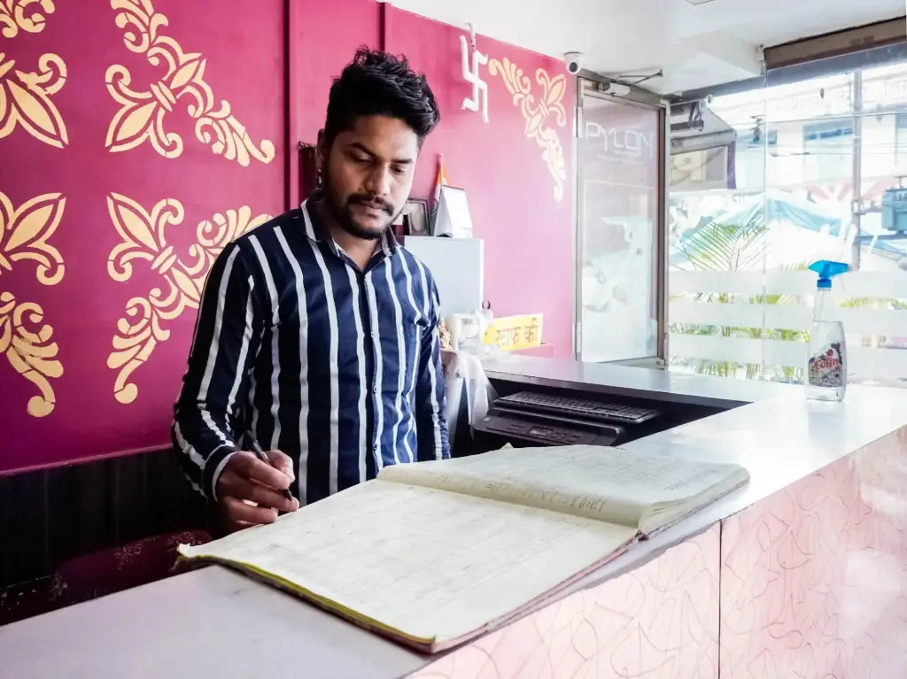 Райпур: Oyo Flagship Rpr269 Hotel Shubham Palace