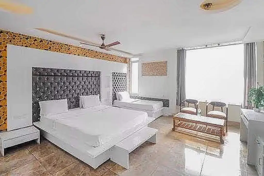 Rohtak: Super OYO 92686 Hotel Vivaan Residency