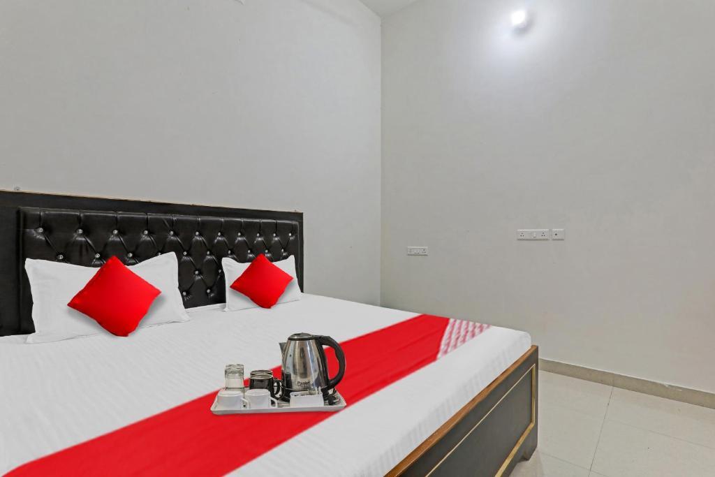 Сарнатх: OYO 89759 City Guest House