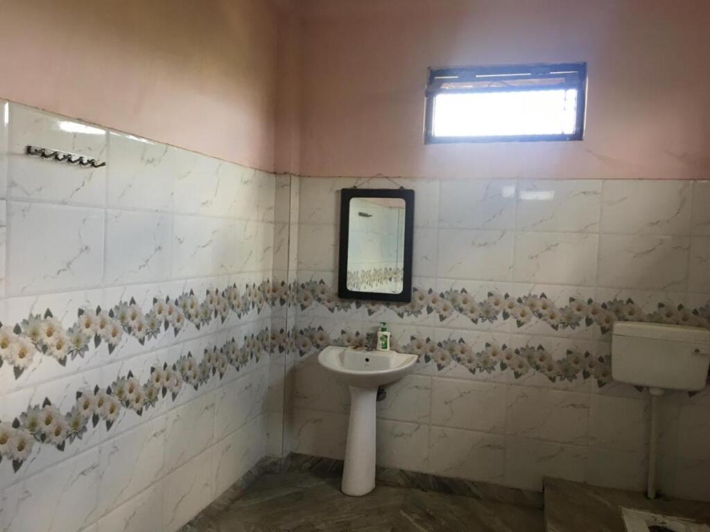 Сирсагандж: Oyo Home 83298 Master Hotel