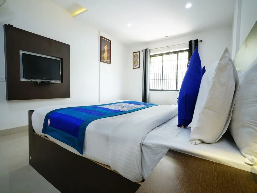Кондотти: OYO 022 Hotel Halfmoon
