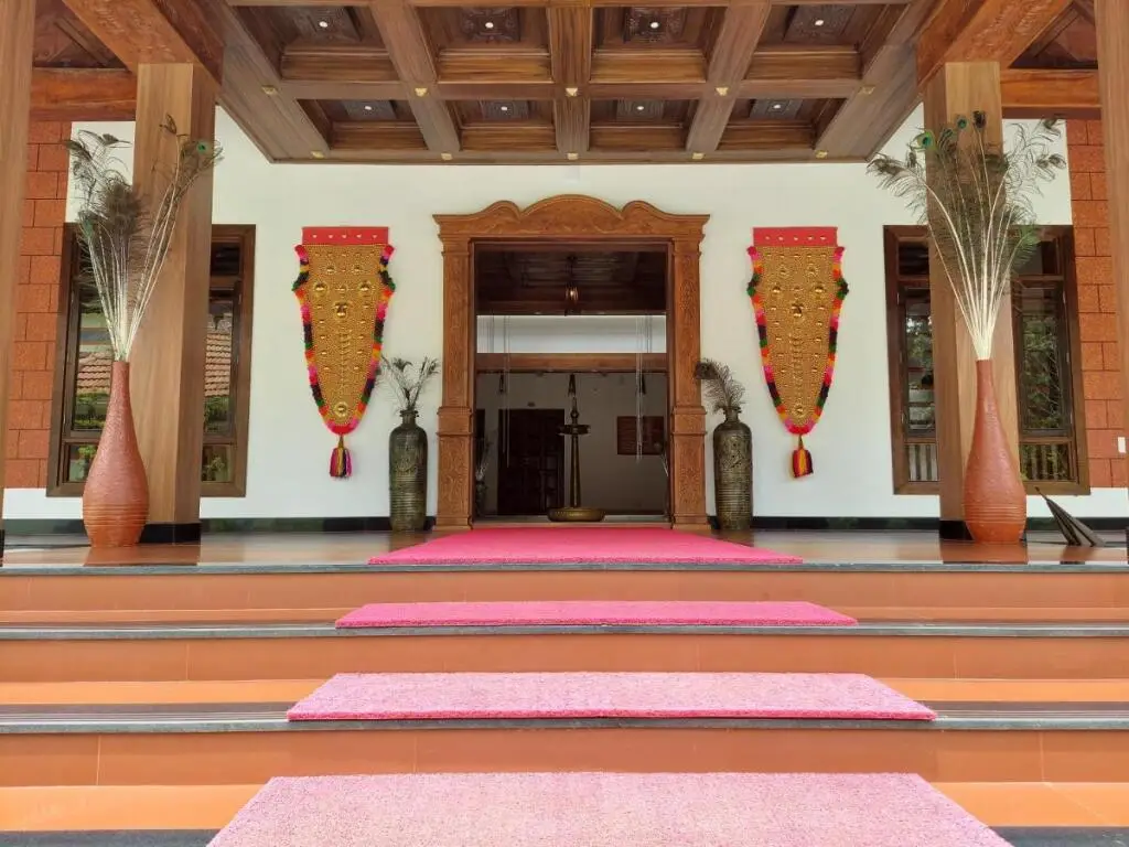 Атирапалли: Vajra Ayurveda and Yoga Retreat