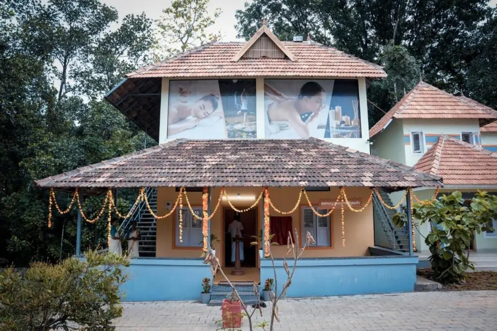 Vajra Ayurveda and Yoga Retreat — фото 1