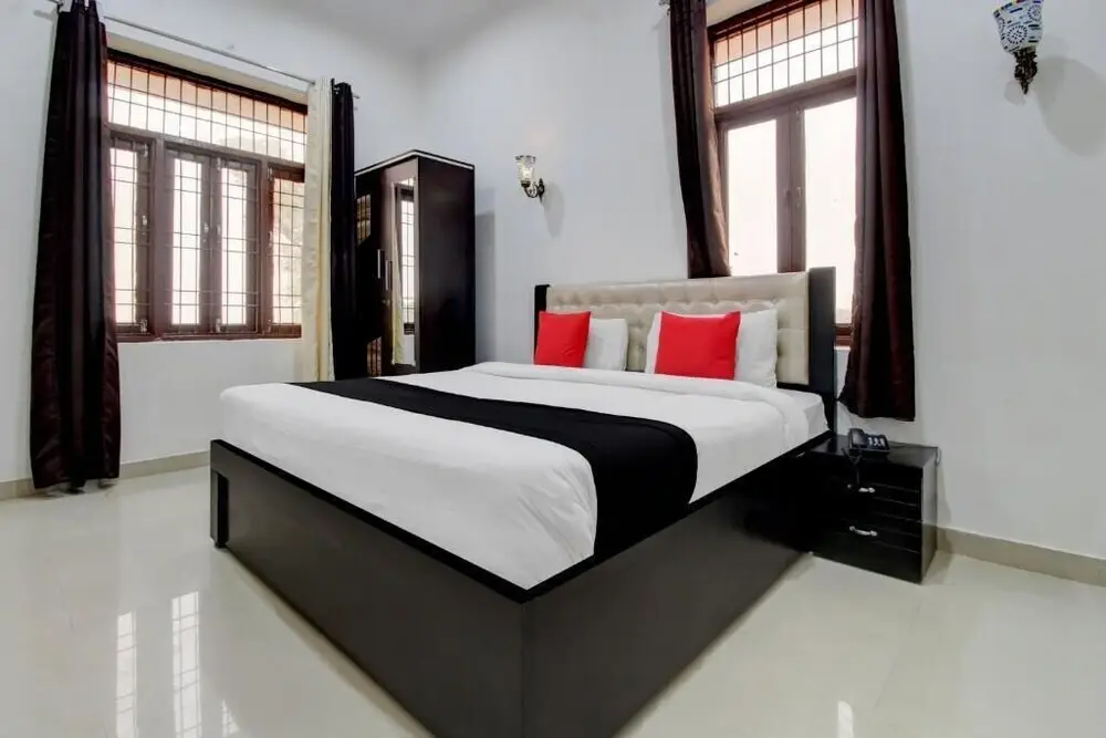 Вриндаван: Elegance Resort