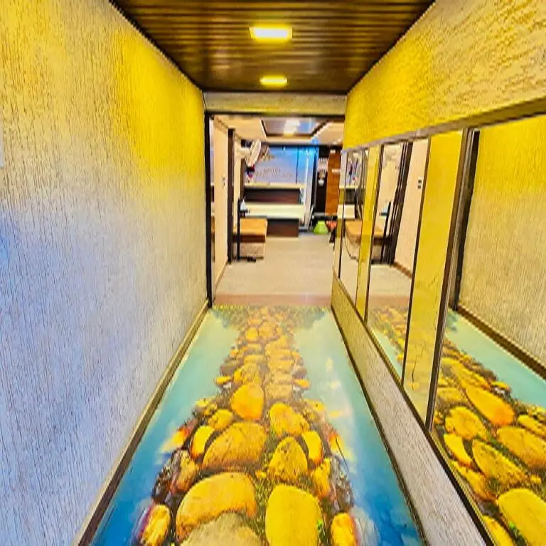 Кота: Hotel Pearl Palace