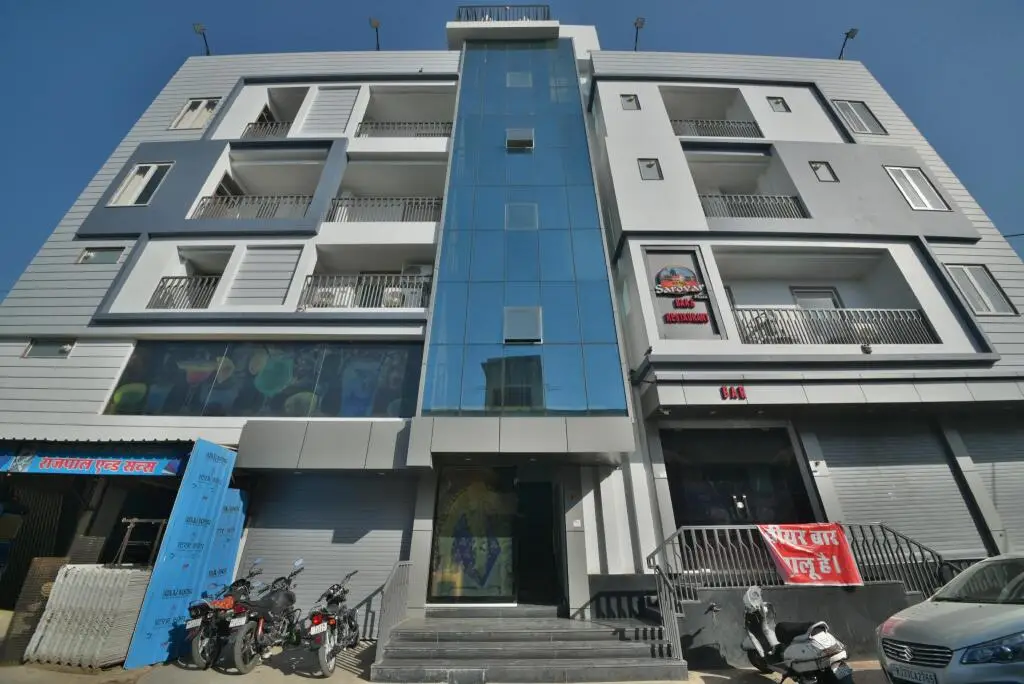 Кота: Hotel Sarovar Plaza