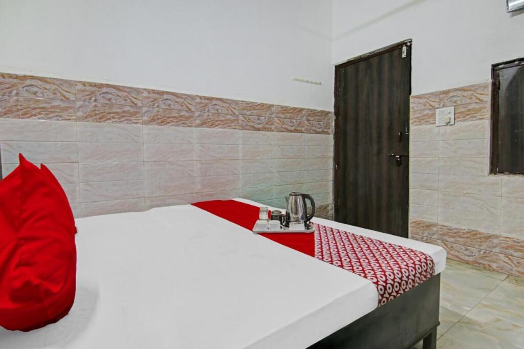 Алипур: OYO 93417 Niketan Guest House