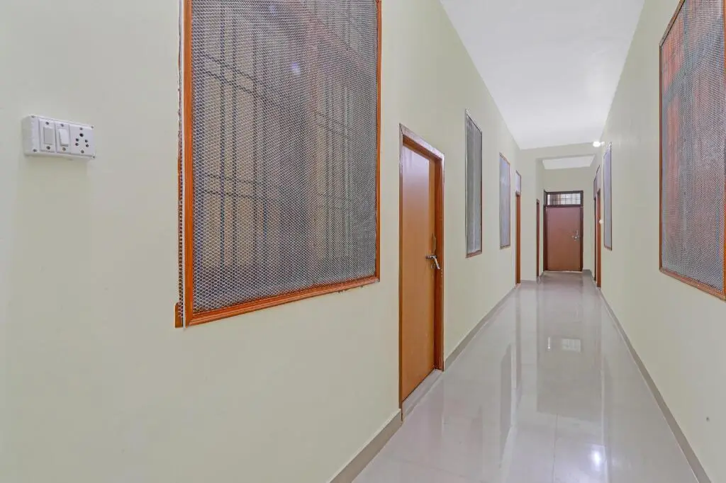 Лакхнау: OYO 84058 Kk Guest House