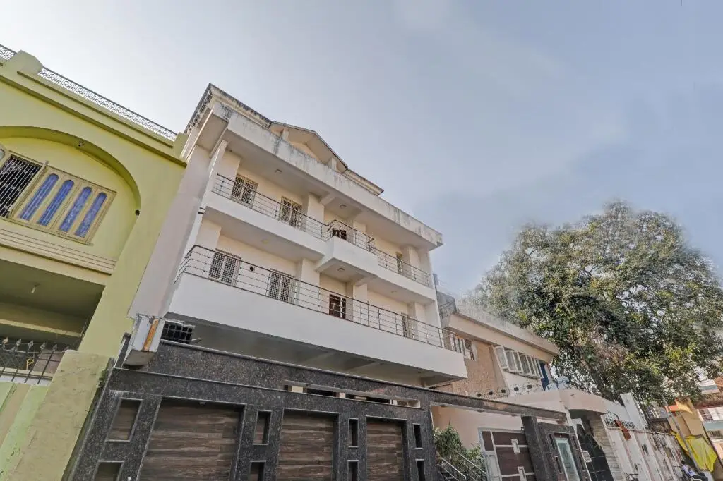 Лакхнау: OYO 84058 Kk Guest House