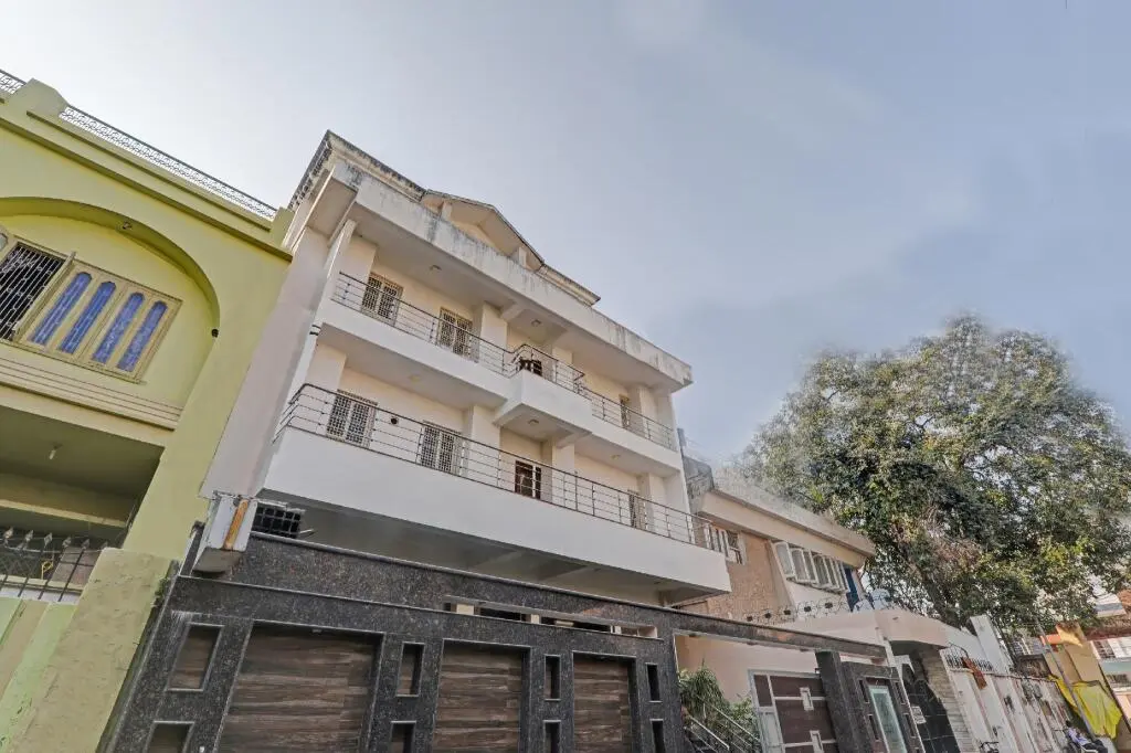 Лакхнау: OYO 84058 Kk Guest House
