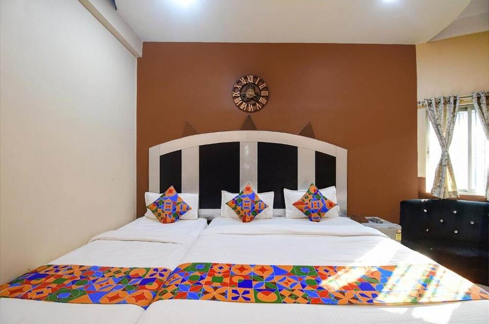Колката: Fabhotel Prime Rockstar Suites