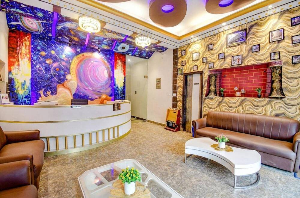 Колката: Fabhotel Prime Rockstar Suites