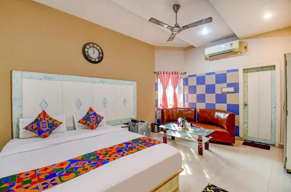 Колката: Fabhotel Prime Rockstar Suites