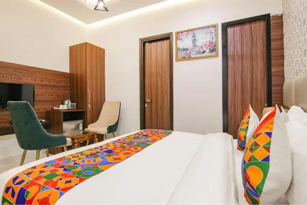 Лудхиана: Fabhotel Prime Royal Inn Suites