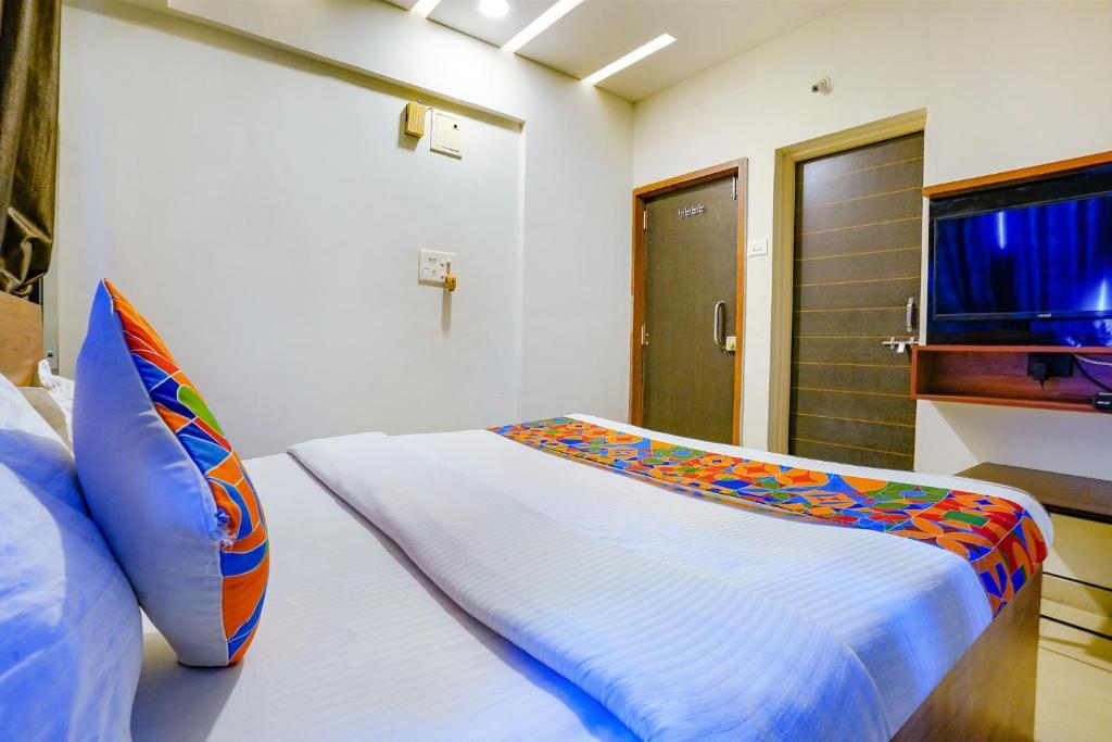 Пуна: Fabhotel Dwarka Lodging & Boarding