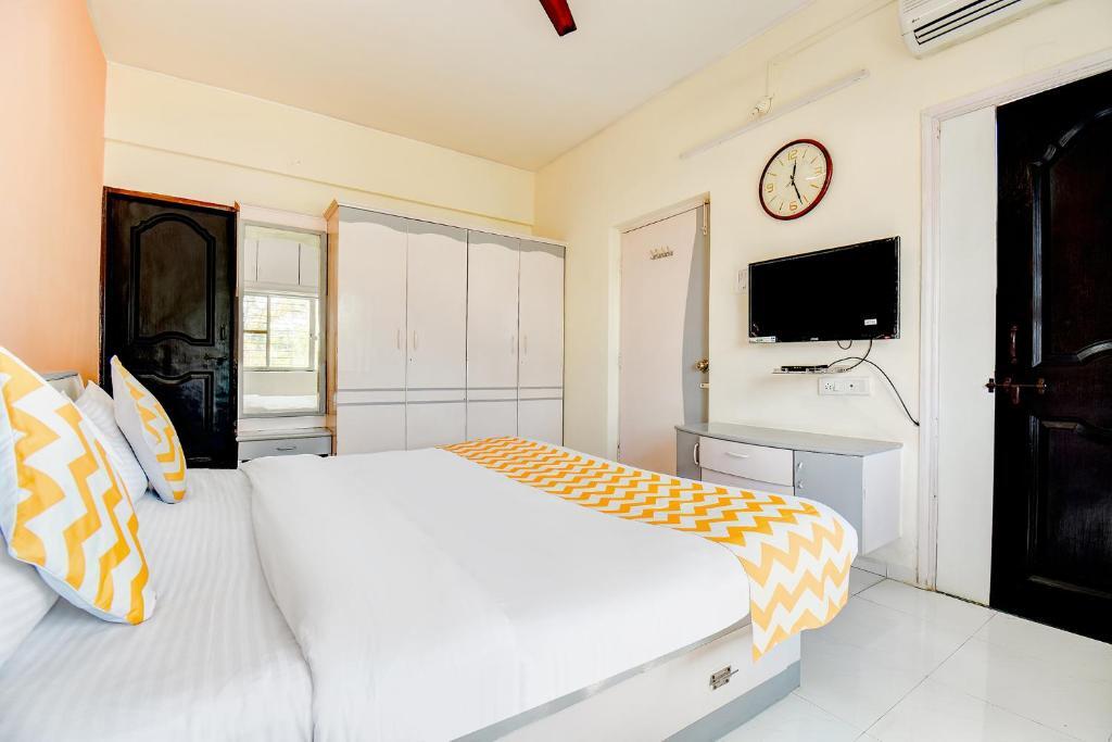Пуна: Fabhotel Corporate Residency