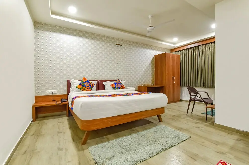Вадодара: Fabhotel Royal Wings
