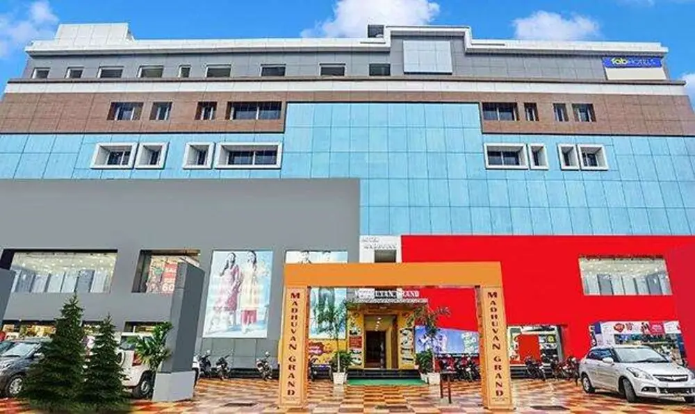 Fabhotel Madhuvan Grand — фото 1