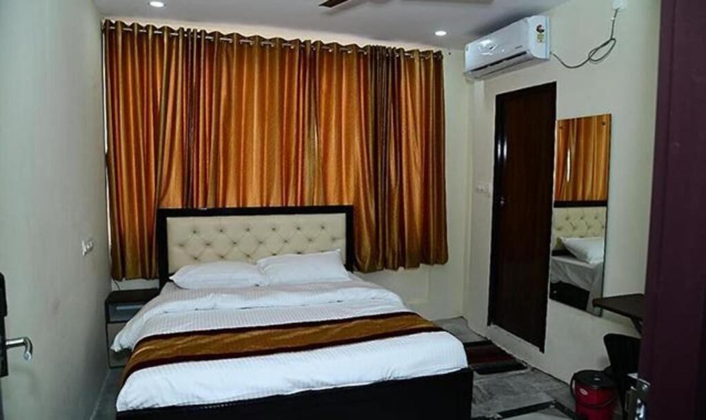 Висакхапатнам: Fabhotel Lotus Park