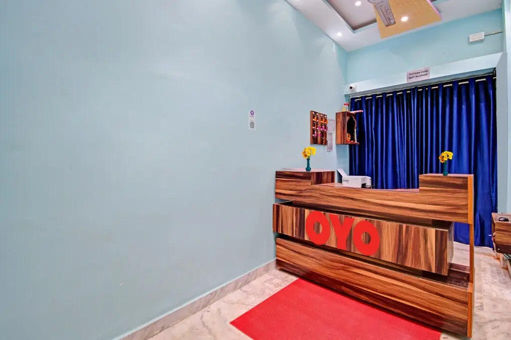 Колката: Spot On 93611 Hotel Redwood Plaza