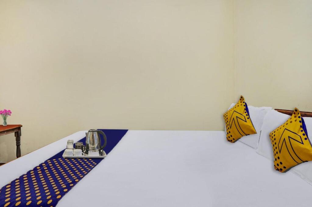Лакхнау: SPOT ON 700979 Jwala Lodge