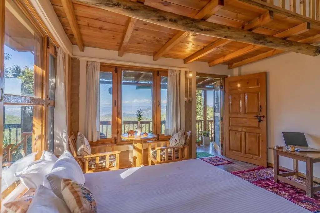 Наинитал: SaffronStays Altura, Mukteshwar - pahadi meals served at this pet-friendly orchard villa