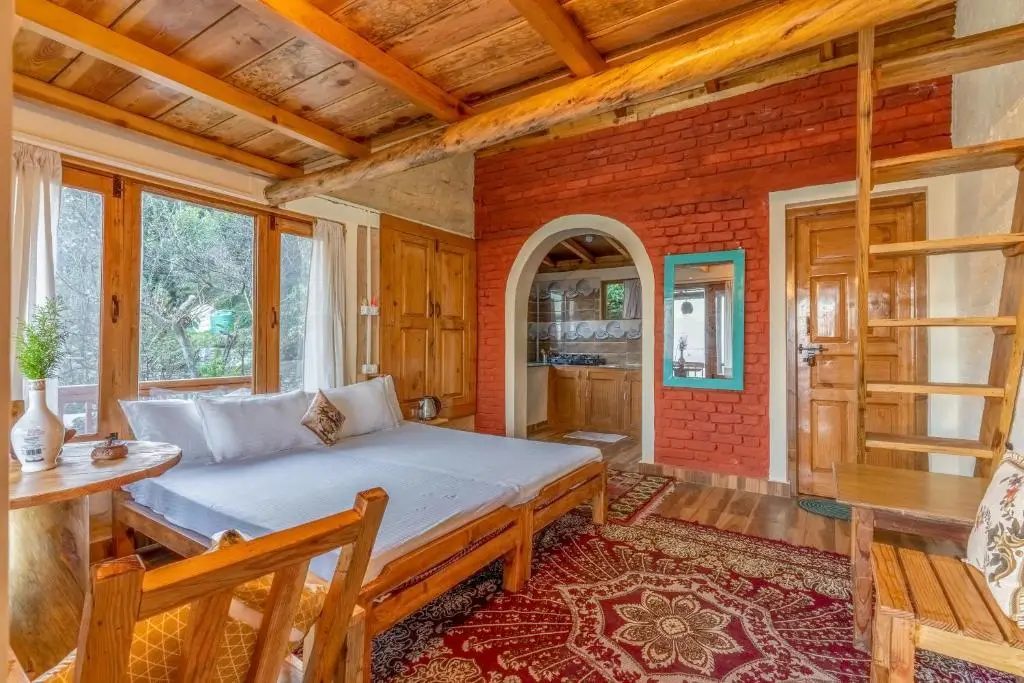 Наинитал: SaffronStays Altura, Mukteshwar - pahadi meals served at this pet-friendly orchard villa