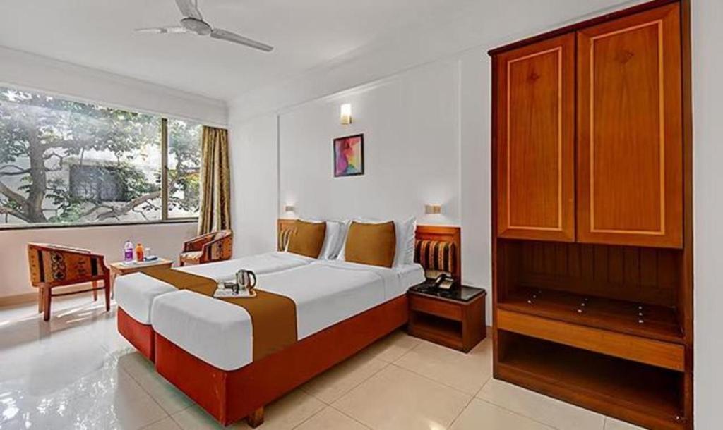 Пуна: Fabhotel Prime Golden Emerald