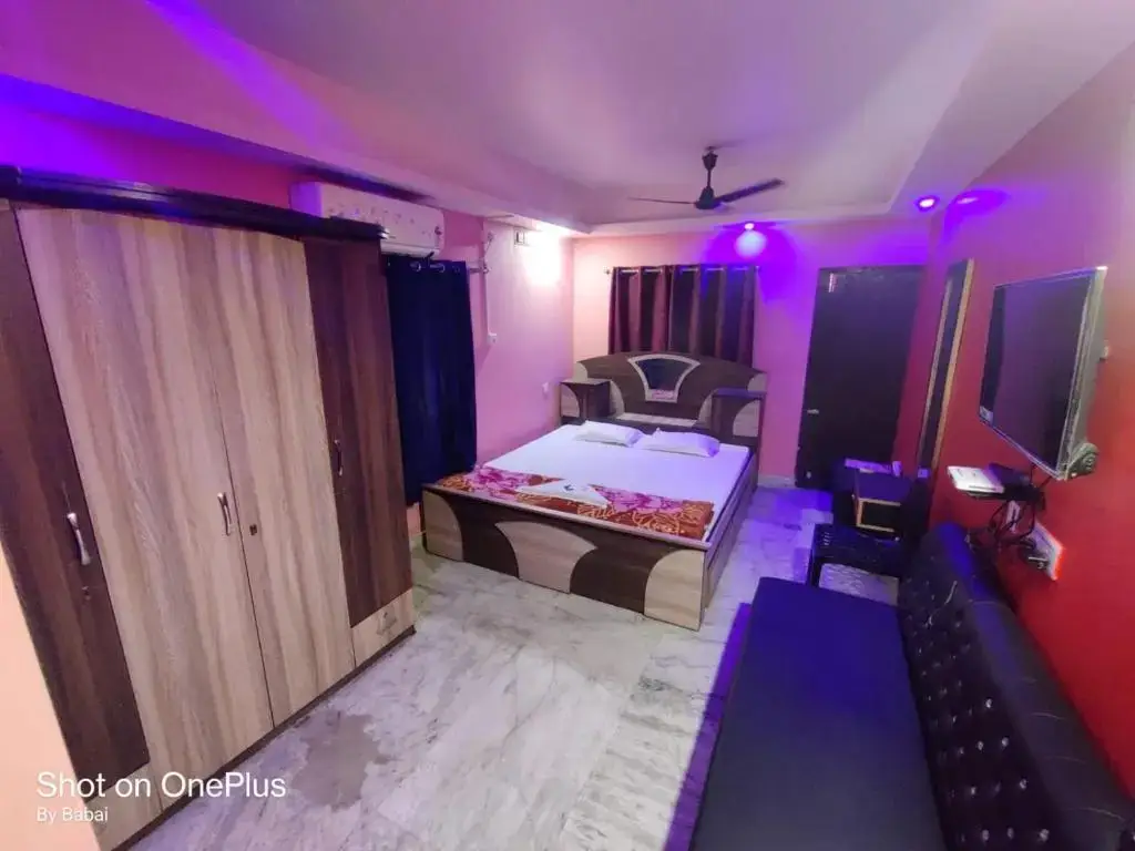 Барасат: Hotel Rose