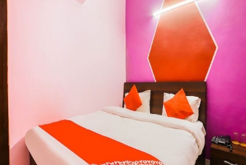 Барейлли: Hotel Kalpana