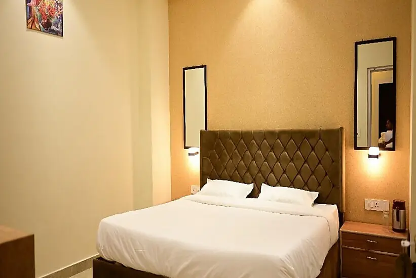 Барейлли: Hotel Kapson