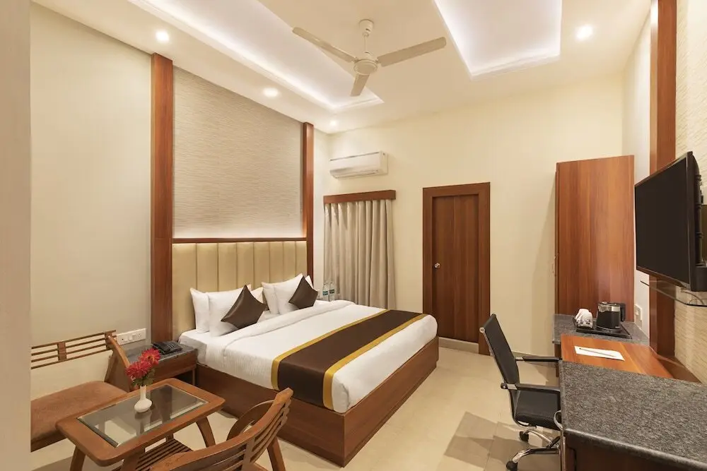 Барейлли: Click Collection Sparsh, Bareilly