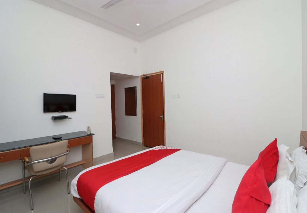 Барейлли: Hotel Uberoi Anand
