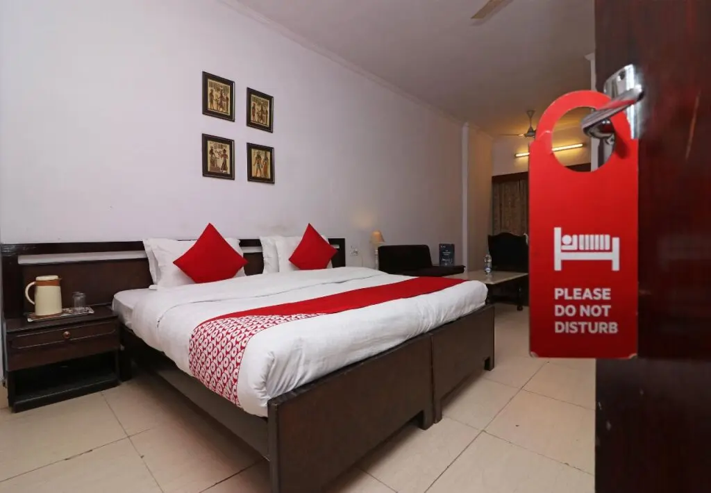 Барейлли: Hotel Uberoi Anand