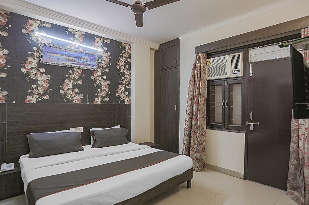 Нью-Дели: Capital O 84115 Hotel Sun Villa