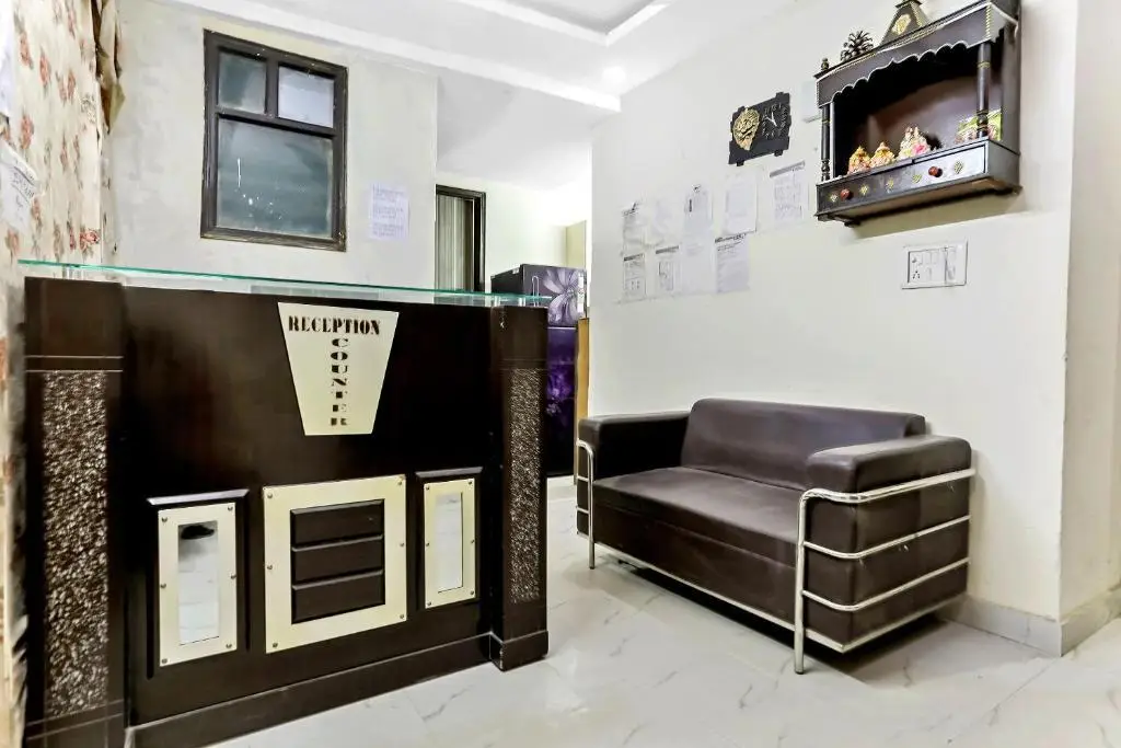 Нью-Дели: Capital O 85143 Jasmine Inn