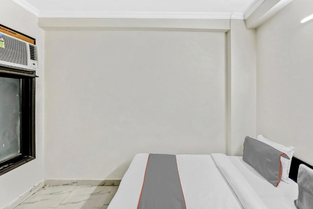 Нью-Дели: Capital O 85143 Jasmine Inn