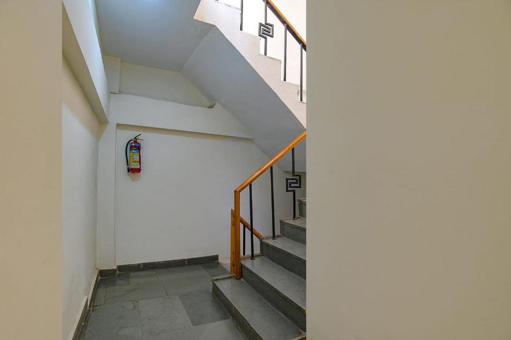 Бхопал: Fabhotel Easy Stay