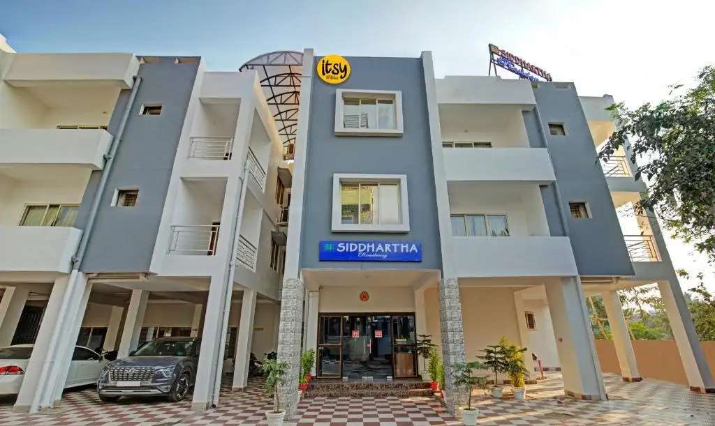 Itsy Hotels Sidhartha Residency — фото 1