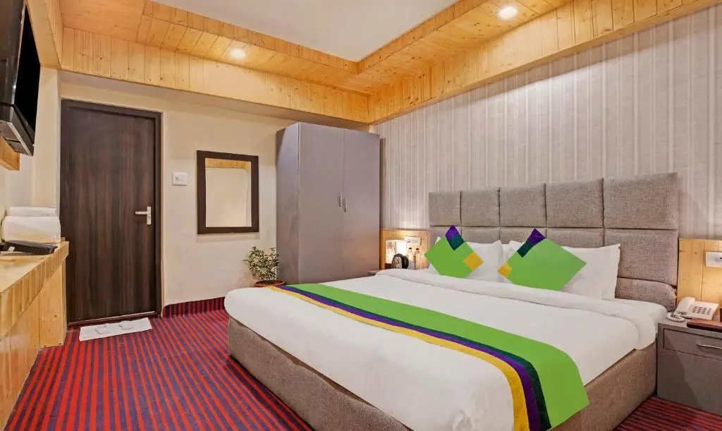 Наинитал: Treebo Kosmos Anamika, 1 Km From Nainital Lake