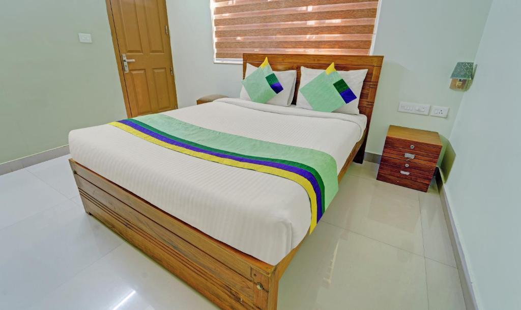 Гуруваюр: Treebo Sreepathi Nirmalyam - 400 Mtr From Guruvayoor Temple